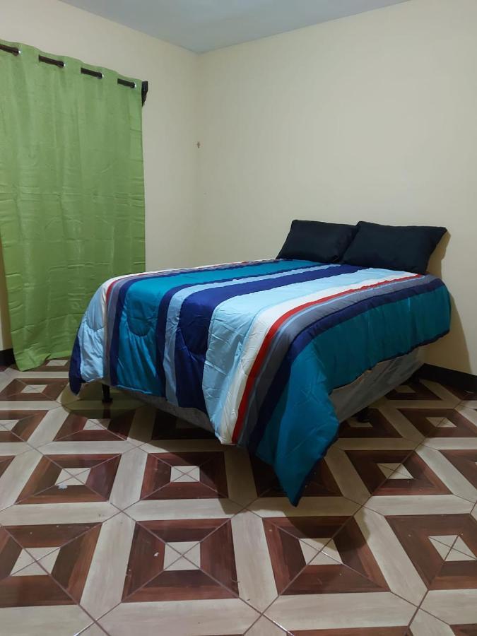 Hotel Los Reyes 코반 외부 사진